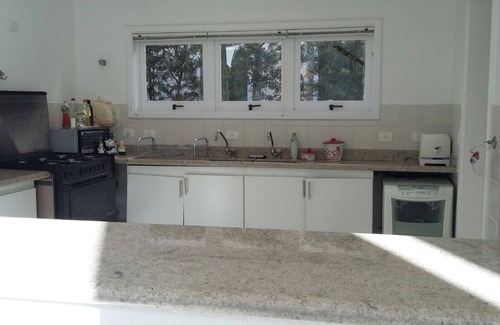Vista Linda House | Beach house in the high-end condominium Hanga Roa