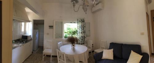 Eraclea Mare House | Pet-Friendly Beach House with Oceanfront Views and 10/10 Rating