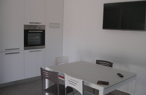 Cala Liberotto Apartment | Ideal Beach House with Ocean View and Pool - Sleeps 4