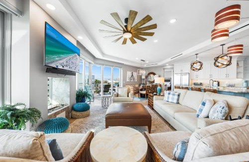 Siesta Key Apartment | Seaside Retreat at Beach House Residence - Family Friendly