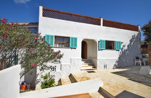Cala Llombards House | Family-Friendly Beach House Salitre in Cala Llombards