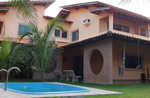 Luis Correia House | Prime Beach House with Oceanfront Views and Pool Access