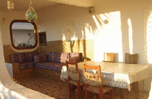 El Mansouria House | Beach house with garden charm and serenity
