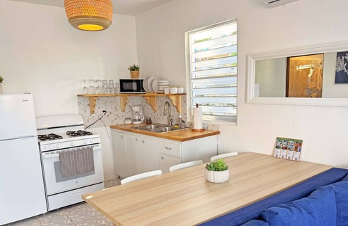 Montalva House | Relaxing Beach House with Pool in Playa Santa - Casa Perla