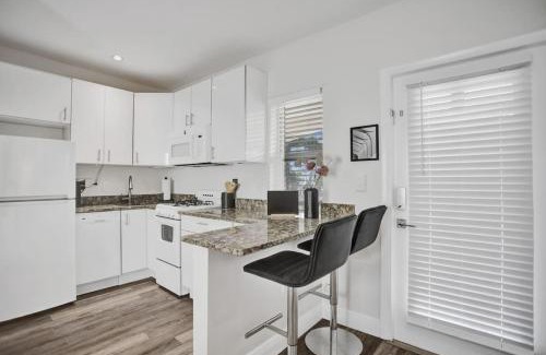 Hendricks and Venice Isles Apartment | Modern Studio Apartment Steps from Fort Lauderdale Beach