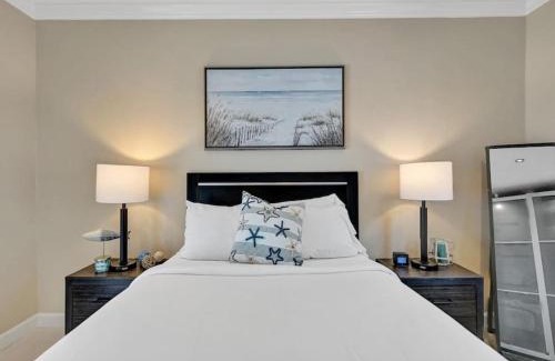 Hendricks and Venice Isles Apartment | Modern Beach Isles 1BR with Patio in Fort Lauderdale