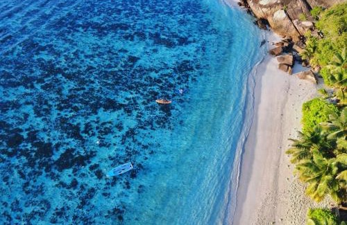 Anse Forbans Villa | Beach Kaz: Guest Rated 10/10 with Private Beach Access