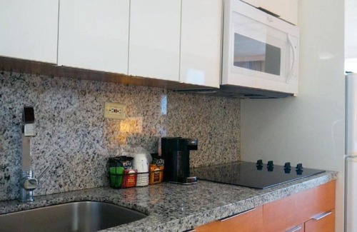 Sunny Isles Beach Hotel | Unwind at Marco Polo Beach Resort: Pool & Pet-Friendly Units
