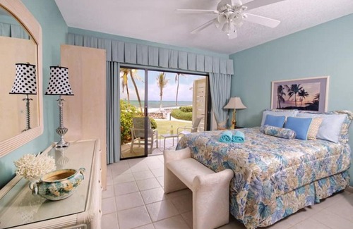 West Bay Apartment | Beachfront Bliss at Villas Pappagallo - Rated 9.8/10