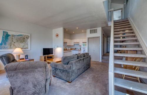 Bandon Apartment | Beach Loop Condos: Oceanfront Retreat with Pet Friendly Options