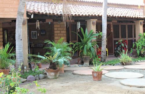 Barra de Potosi Bed & Breakfast | Beach Lover's Paradise with Ocean View & Private Beach