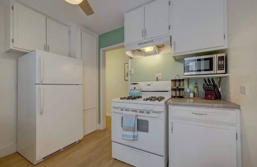 San Diego Apartment | Family-Friendly 2 Bedroom Apartment in San Diego, CA