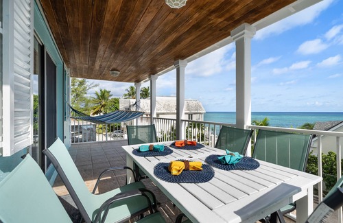Gambier House | Ocean View Pool & King Bed - Steps from Beaches & Dining