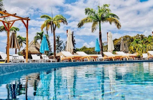 Grand-Bourg House | Oceanfront Residence with Pool & Family-Friendly Amenities