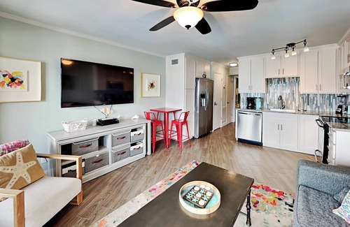 Tybee Island Condo | Beach Racquet A209: Steps to the Beach & Pools Await!