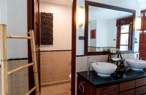 Choeng Mon Villa | Relaxing Beach Resort Villa in Bali with Pool Access