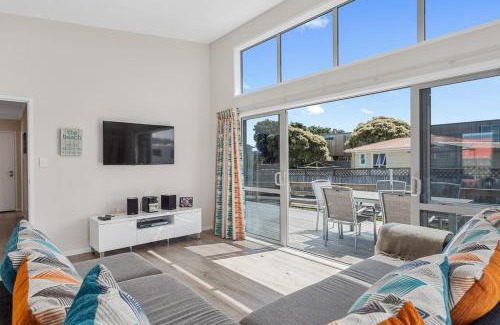Ohope House | Relaxing Beach Retreat: Ohope Holiday Home Awaits You