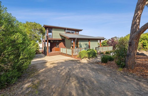 Surf Coast House | Relax at Beach Retreat ID - AI110: Oceanfront Bliss Awaits