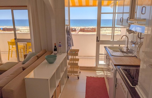 Vila Real Santo Antonio Apartment | Oceanfront Seasun Vacation Rentals with Pool & Spa
