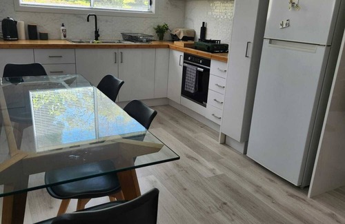 Rye Villa | Beach Shack @ Rye: Steps from the Beach & Shopping Hub
