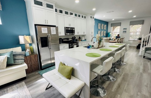 Loughman House | Beach & Spa Villa with Private Pool and Hot Tub Oasis