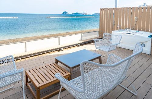 Sanuki Villa | Elegant Beach Spa TSUDA: Ocean View & Family-Friendly Haven