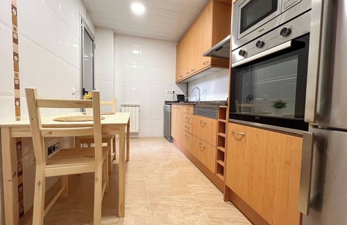 Cubelles Apartment | Beach, Swimming pool, Parking, wifi great!