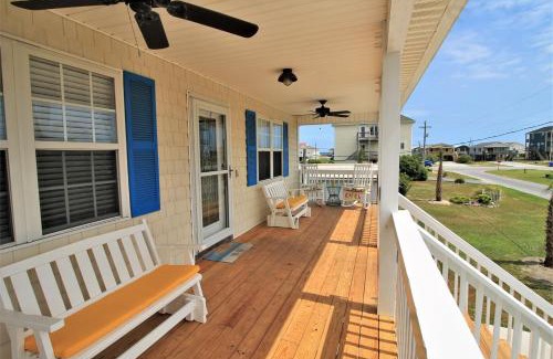 Surf City House | Relaxing Beach Therapy for Families and Pets Awaits You