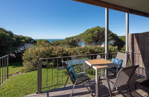 Pambula Beach Apartment | Pet-Friendly Beach Unit 2 with Ocean View & Spa Access