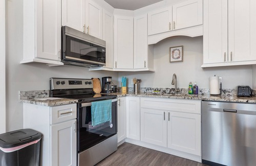 Biloxi Apartment | Beach View 1 Bed Apartment: Pet Friendly & Family Ready