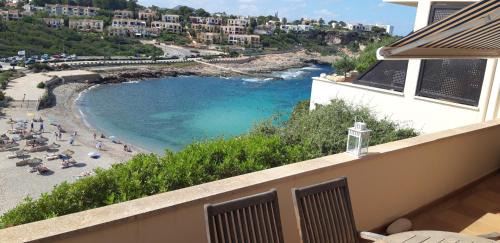Cala Murada Apartment | Oceanfront Apartment with Big Terrace & Pool Access