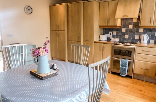 Duncannon House | Family-Friendly Beach View Retreat in Ramsgrange, Wexford