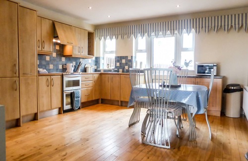 Duncannon House | Family-Friendly Beach View Retreat in Ramsgrange, Wexford