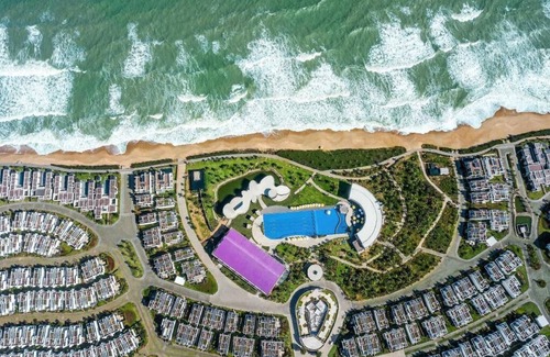 Long Hai Villa | Beach View Villa with Private Pool & Prime Tourist Location