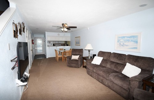 Corpus Christi Condo | Relaxing Retreat with Ocean View & Spa Amenities Await