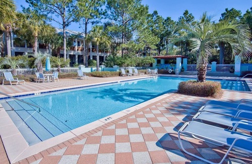 Gulf Place Apartment | Unforgettable Gulf Views with Private Beach Access