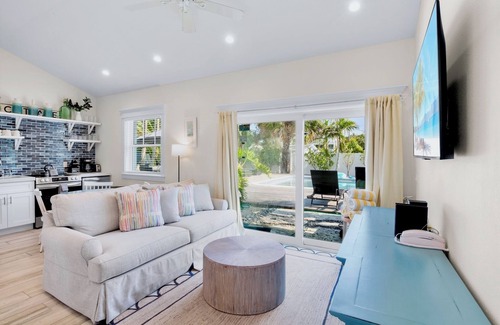 Holmes Beach Villa | Idyllic Villa at Islands West Resort with Ocean Views