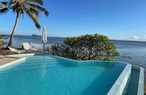 Grand Gaube Villa | Unforgettable Beach Villa Rocca with Private Oceanfront Pool
