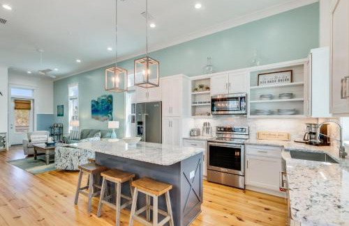 Orange Beach House | Beach Village Resort BVR36 | Cozy Getaway with Pool Access
