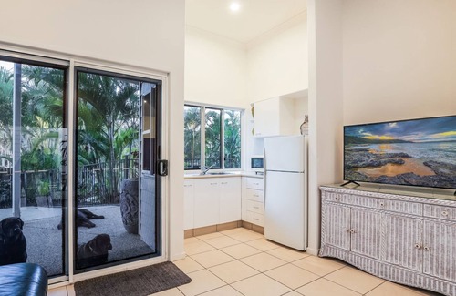 Agnes Water House | Beach Vista Agnes Water: Pet-Friendly Oasis with Pool & Views