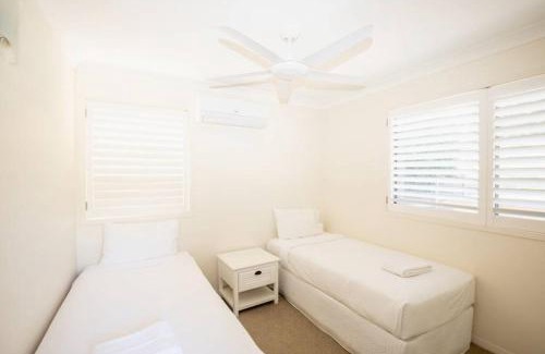 Point Lookout Apartment | Beachbreak: Family-Friendly Retreat Steps from the Shore