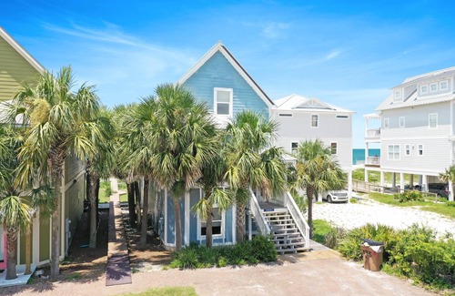 Cape San Blas House | Beachcomber: Family-Friendly Ocean View Retreat