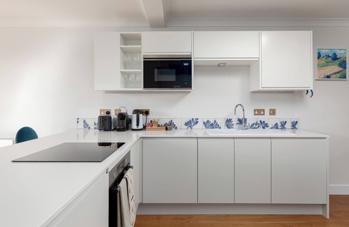 St. Andrews Apartment | Oceanfront Penthouse by the Old Course - Guest Rated 10/10