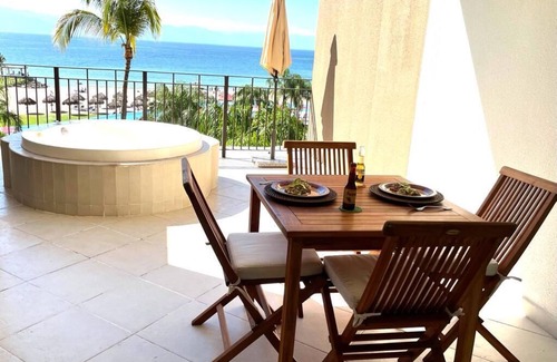 South Hotel Zone Condo | Unwind in a Beachfront Condo with Private Hot Tub
