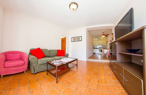 Selca Apartment | Beachfront Villa with Pool and Ocean Views, Rated 10/10