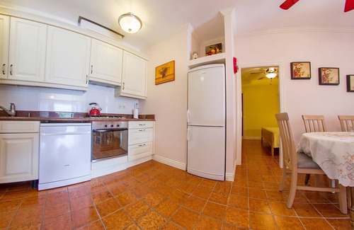 Selca Apartment | Beachfront Villa with Pool and Ocean Views, Rated 10/10