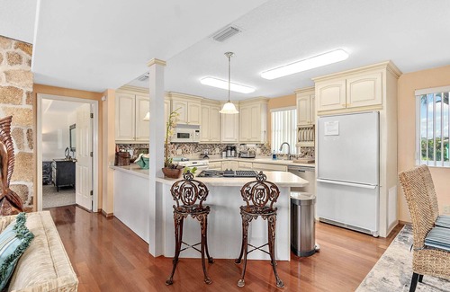 Palm Coast House | Relaxing Escape @ Private Beachfront Duplex with Spa & Ocean View
