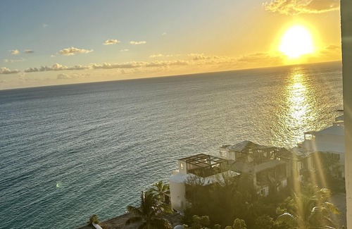 Maho Condo | Beachfront 2-Bedroom Retreat with Pool in Cupeocy SXM