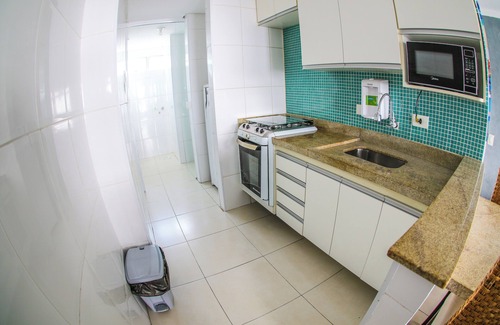 Tombo Apartment | Beachfront Apartment on Praia do Tombo with Ocean View