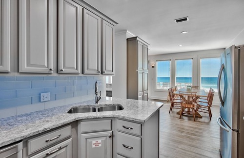 Miramar Beach House | Seaside Retreat: Spacious 7-Bed Beachfront Home with Pool
